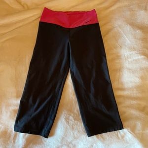 Nike Capri dri-fit workout pants size small
